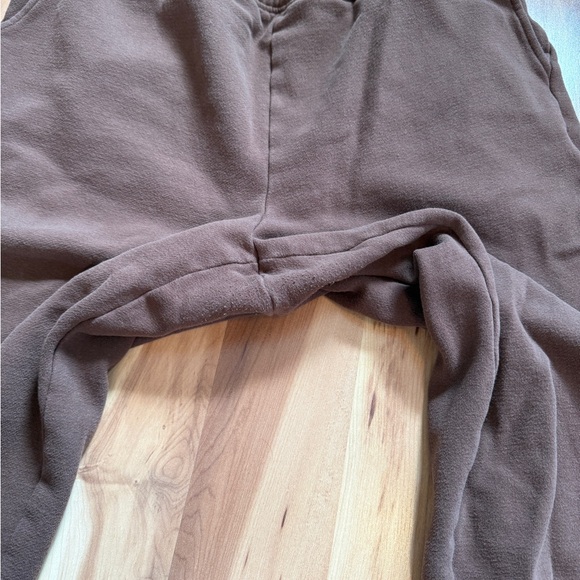 AE sweatpants - Picture 3 of 5